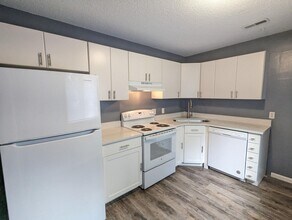 4370 Great Oak Dr in North Charleston, SC - Building Photo - Building Photo