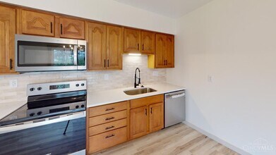 10797 Jeff Ln in Cincinnati, OH - Building Photo - Building Photo