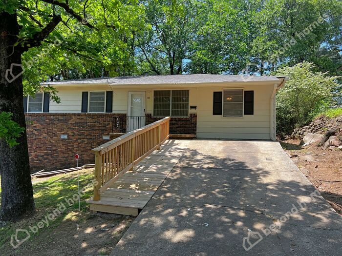 42 Oakview Dr in North Little Rock, AR - Building Photo