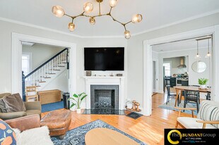 44 Cottage St in Watertown, MA - Building Photo