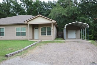 133 Summer Creek Dr in Longview, TX - Building Photo - Building Photo