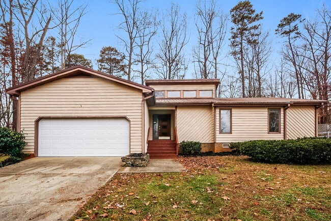 property at 1507 Bellingham Dr