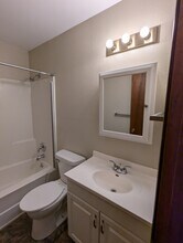265 5th Ave in Marion, IA - Building Photo - Building Photo