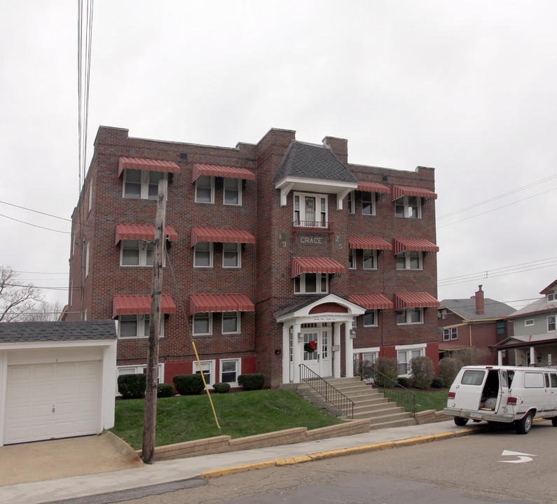 Crace in Pittsburgh, PA - Foto de edificio