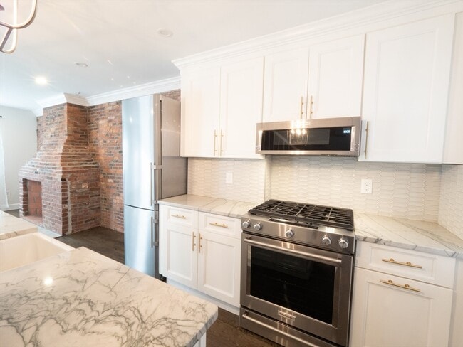 210 Third St in Cambridge, MA - Building Photo - Building Photo