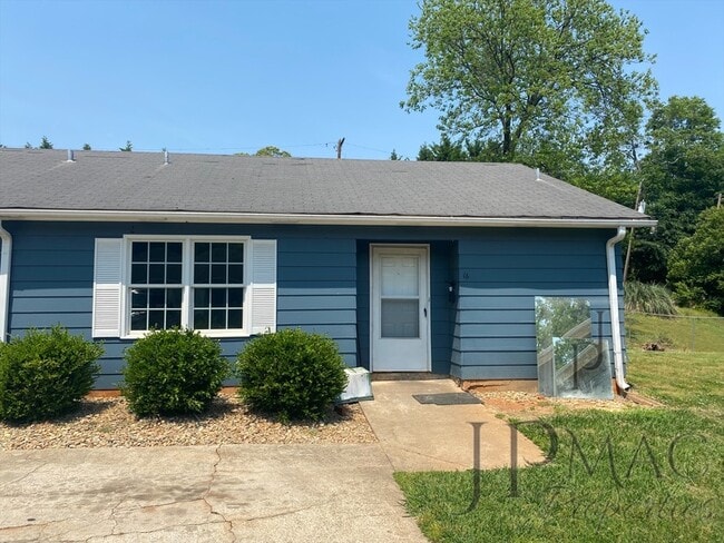 property at 16 Simmons Ct