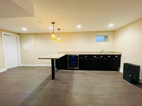 406 S Lauder Ln in Inverness, IL - Foto de edificio - Building Photo