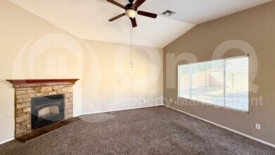 15242 N 174th Dr in Surprise, AZ - Building Photo - Building Photo