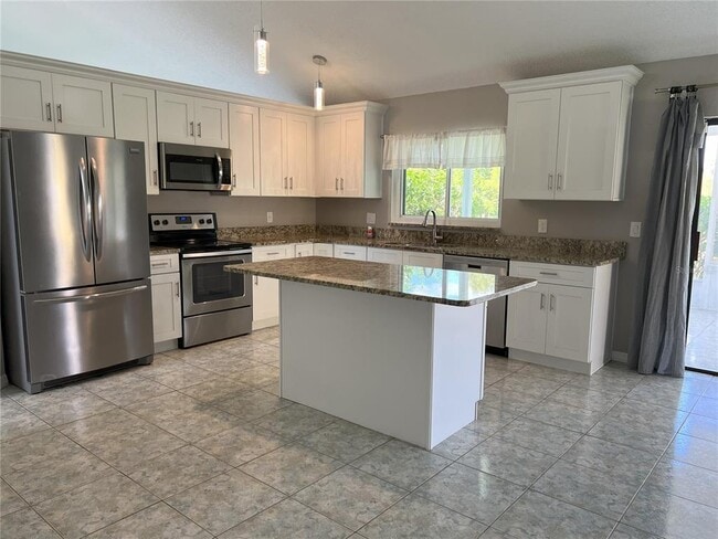 12736 Newfield Dr in Orlando, FL - Building Photo - Building Photo