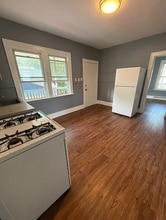 1231 Congress St, Unit #2R in Schenectady, NY - Foto de edificio - Building Photo