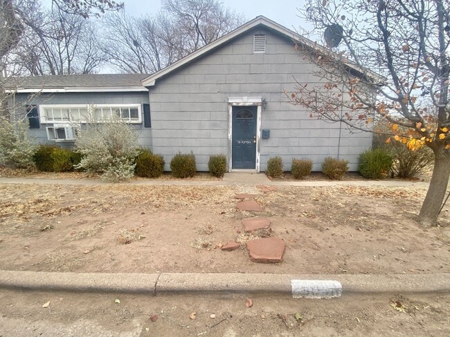 property at 2509 Knoxville Ave