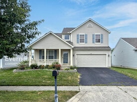 817 Bent Oak Dr in Columbus, OH - Building Photo