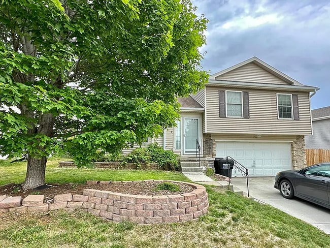property at 17706 Edna St