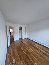 709 Pine St in Brooklyn, NY - Building Photo - Building Photo