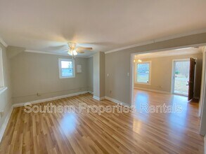 2245 Chalmers Dr in Sanford, NC - Building Photo - Building Photo