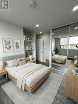 15 Walmer Rd in Toronto, ON - Building Photo