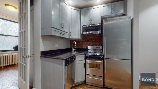 property at 326 E 35th St