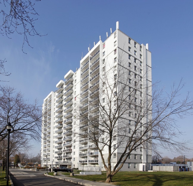 Lakewood Apartments I