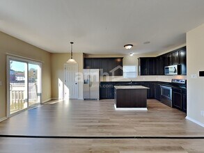 8333 Parori Ln in Blacklick, OH - Building Photo - Building Photo