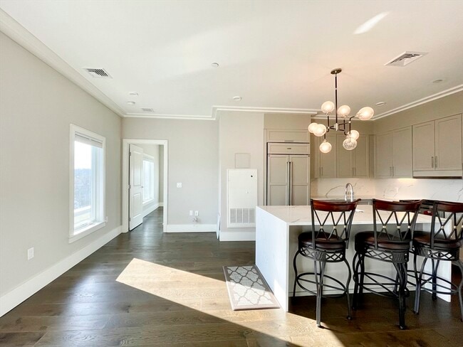 214 Market St in Boston, MA - Foto de edificio - Building Photo