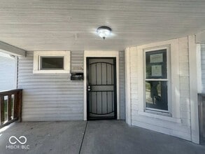 1052 N Mount Street in Indianapolis, IN - Building Photo - Building Photo