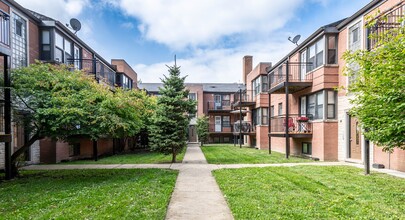 7314-7322 N Winchester Ave in Chicago, IL - Building Photo - Primary Photo