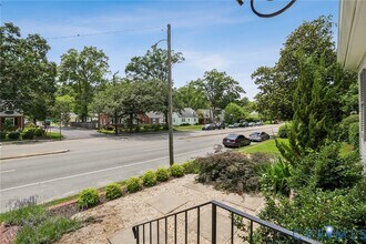 4802 Patterson Ave in Richmond, VA - Building Photo - Building Photo