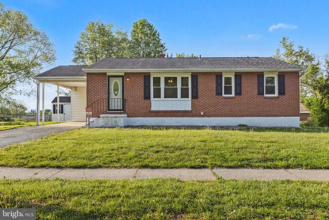 property at 102 Courtney Dr