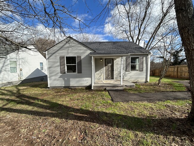 property at 612 Hillview Rd