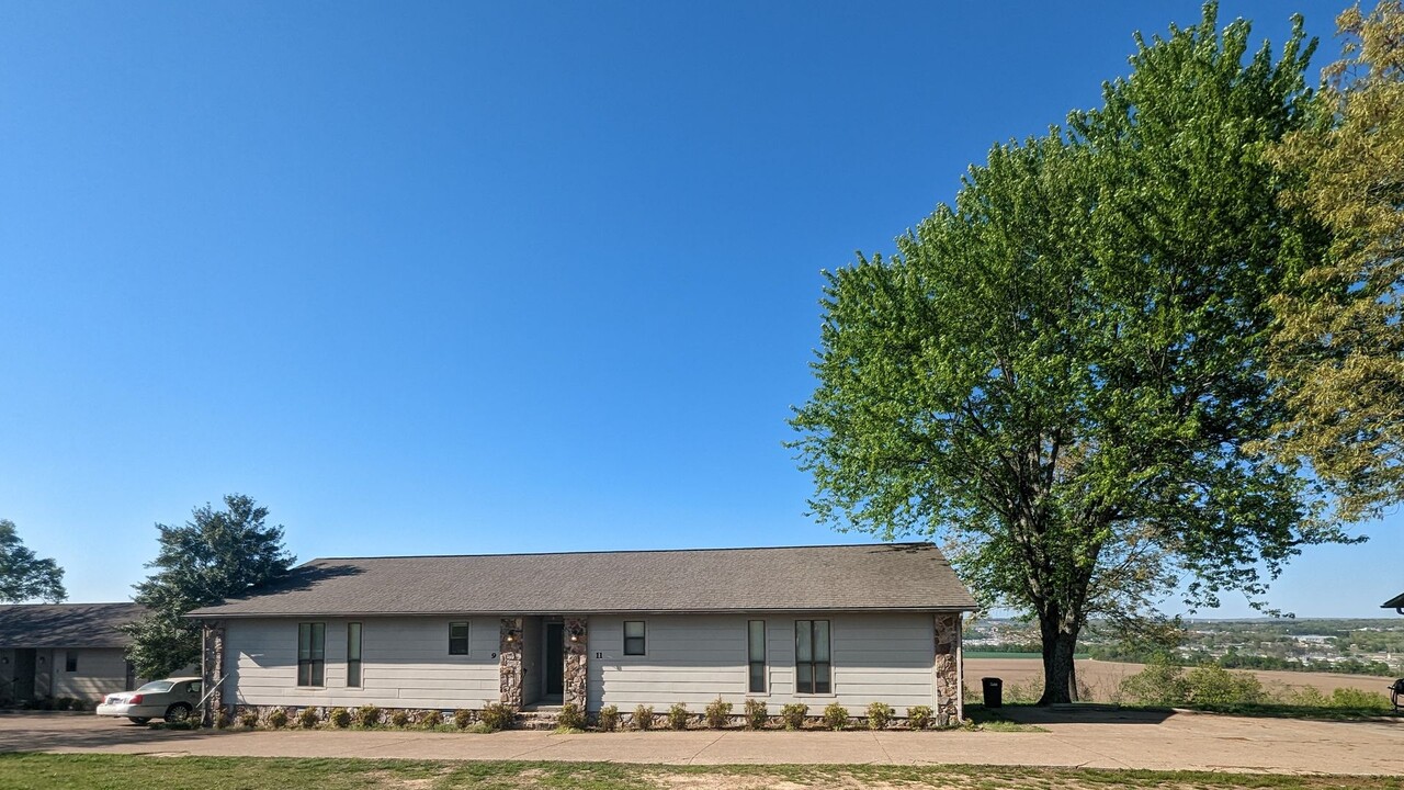 3 Fox Run Ln in Batesville, AR - Building Photo