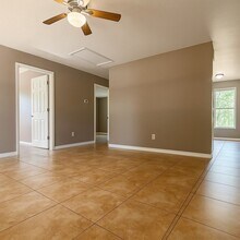 5440 Eleventh Ave-Unit -5444 in Ft. Myers, FL - Building Photo - Building Photo