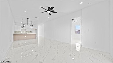 1009-1011 NE 15th Ln in Cape Coral, FL - Building Photo - Building Photo