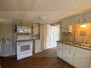 711 W 33rd St in North Little Rock, AR - Building Photo - Building Photo