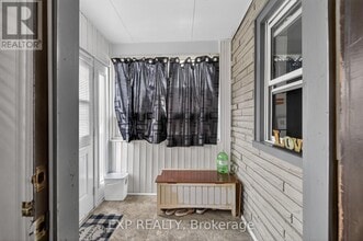 150 Crowland Ave in Welland, ON - Building Photo - Building Photo