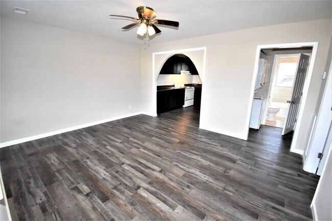 115 W Fork Dr in Clarksville, TN - Building Photo - Building Photo