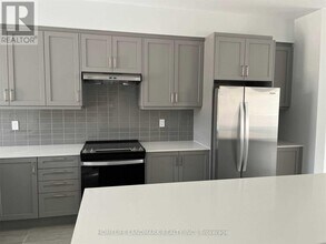 77 Seguin St in Richmond Hill, ON - Building Photo - Building Photo