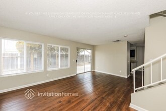 2002 Medical Center Dr in Perris, CA - Foto de edificio - Building Photo