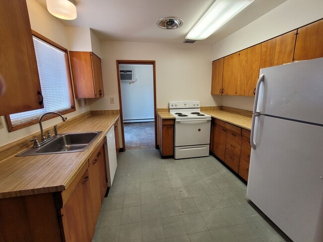 8966 Tinker Loop in Moses Lake, WA - Building Photo - Building Photo