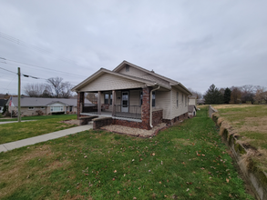 530 S Seminary St in Bloomfield, IN - Building Photo - Building Photo