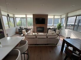 1535 NW 65th St in Seattle, WA - Building Photo