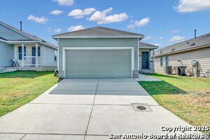 2826 Stigler Dr in Converse, TX - Building Photo