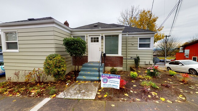 3538 SW Barbur Blvd in Portland, OR - Building Photo - Building Photo