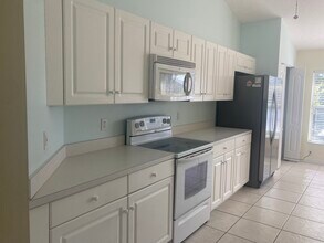 1117 Compass Row in St. Augustine, FL - Foto de edificio - Building Photo