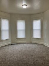 319 W Nebraska Ave in Peoria, IL - Building Photo - Building Photo