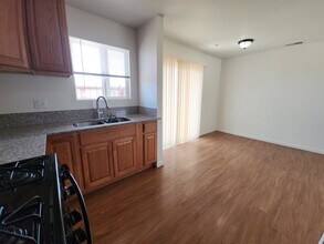 151 Amberidge Dr in Red Bluff, CA - Building Photo - Building Photo