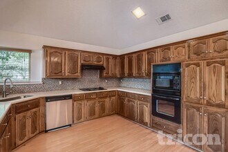 420 Hillcroft Cir in Duncanville, TX - Building Photo - Building Photo