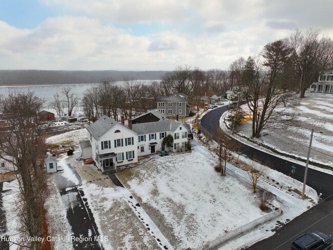 34 Ely St in Coxsackie, NY - Building Photo - Building Photo