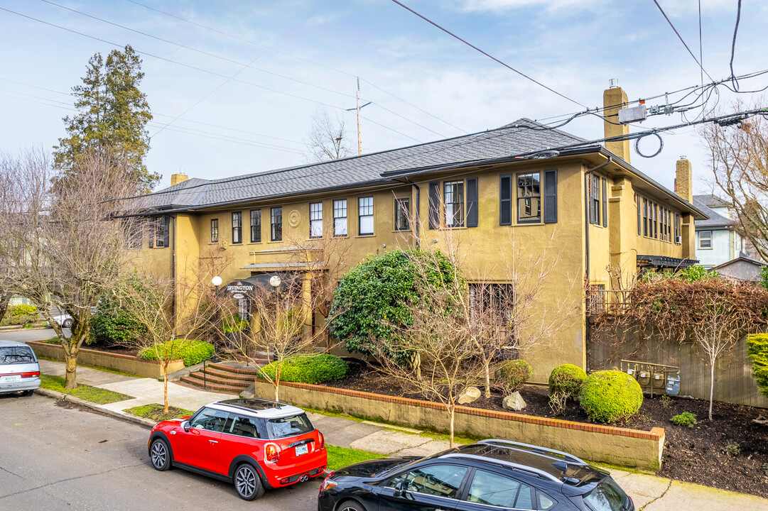 Residential Condominiums in Portland, OR - Building Photo