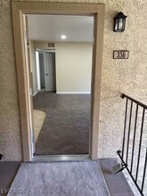 5180 Indian River Dr in Las Vegas, NV - Building Photo - Building Photo