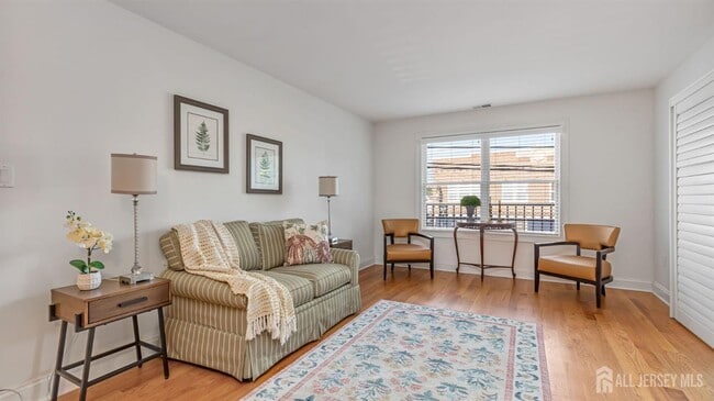 property at 112 N Broadway
